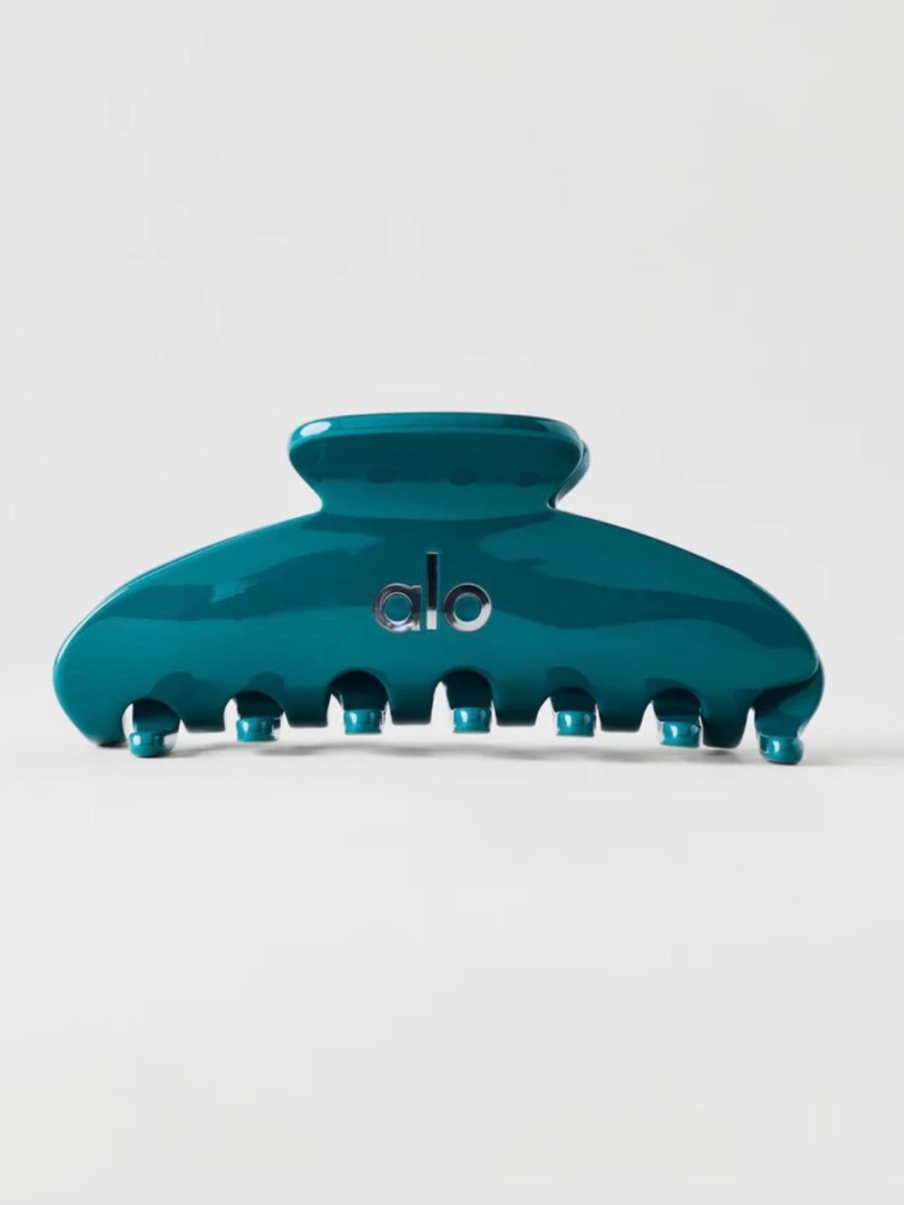 🩶ALO Yoga 90’s EMERALD ISLE Claw Clip - NWT - SHIPPING AVAILABLE 9.15.26 🩶 - Picture 2 of 4